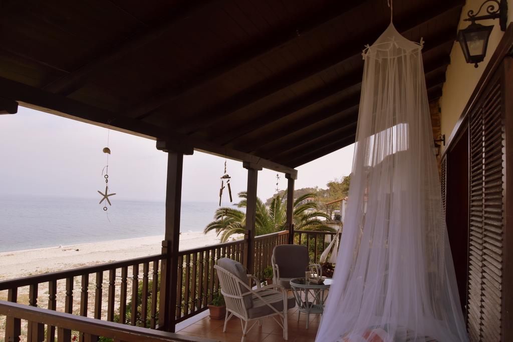 Dovas House Villa โคเรฟตอน ภายนอก รูปภาพ